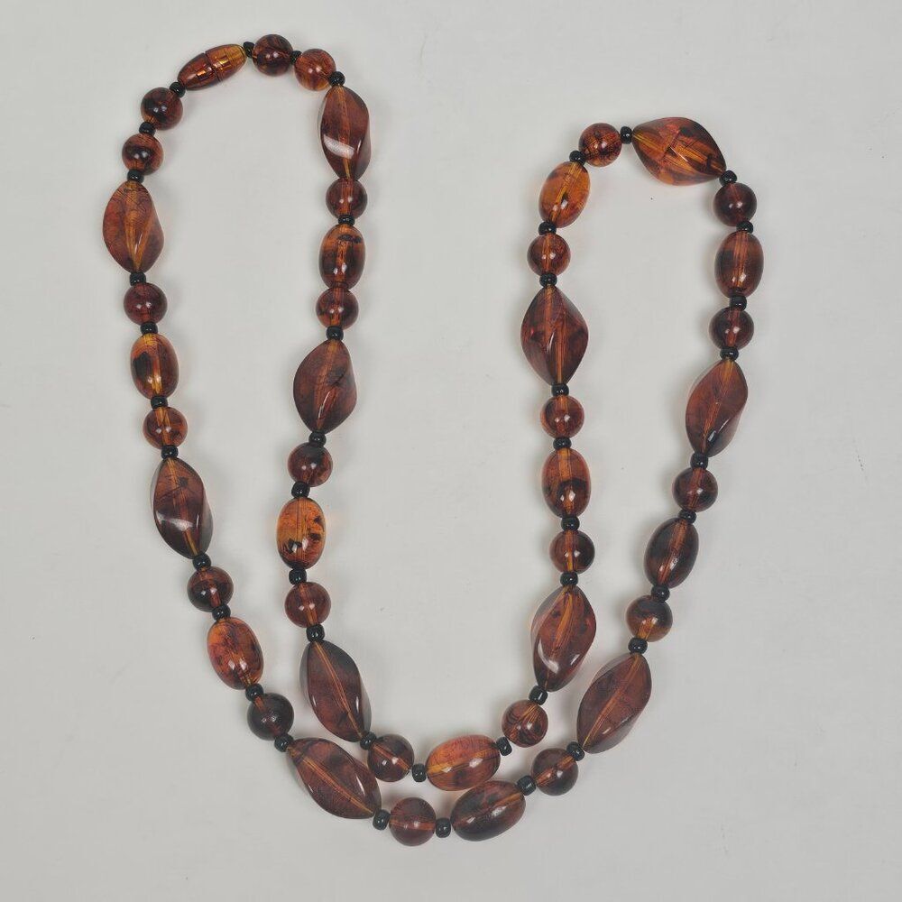 Vintage Long 30.5" Faux Cognac Amber Necklace Chunky Bead Marbled Plastic Brown - Picture 2 of 11